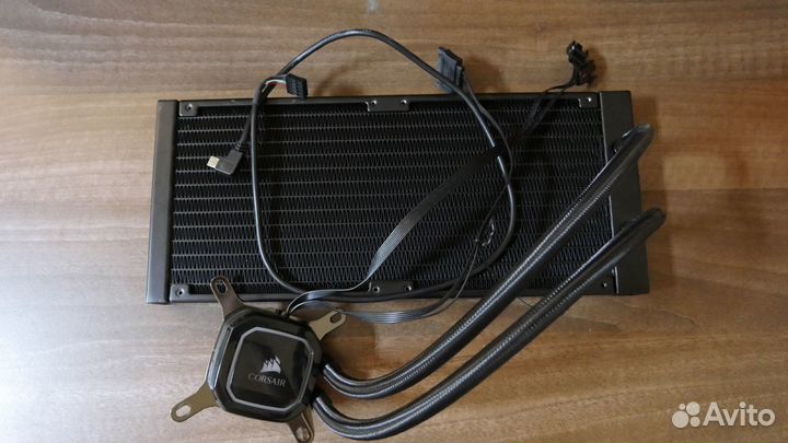 Система водяного охлаждения iCUE H115i RGB PRO XT