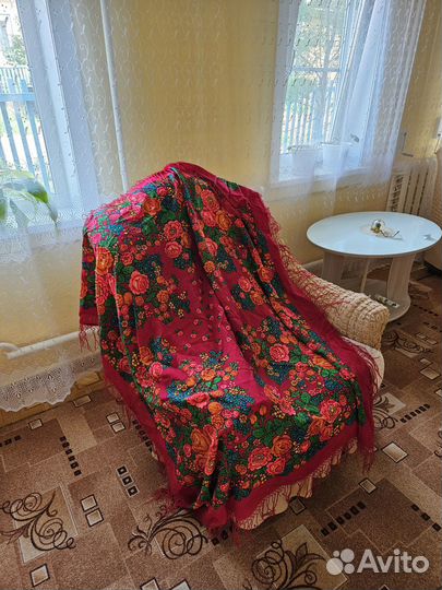 Павловопосадский платок шерстяной 150см150см