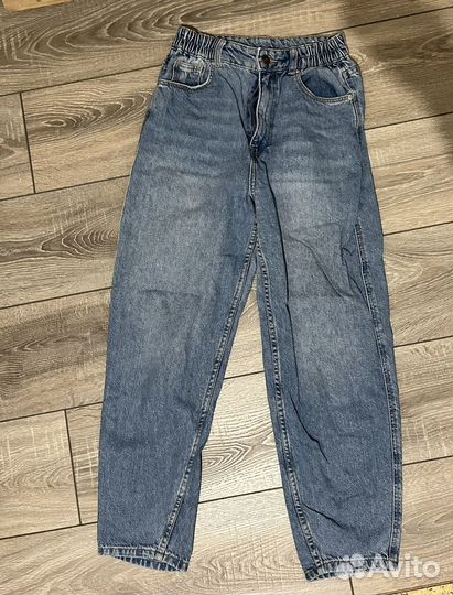 Джинсы
