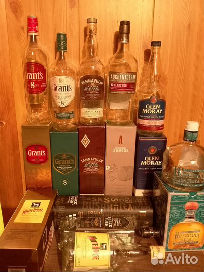 Бутылки с тубусами виски коньяк