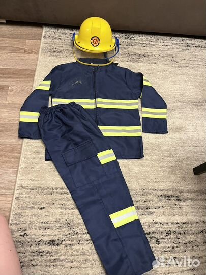 Форма пожарного с каской детская