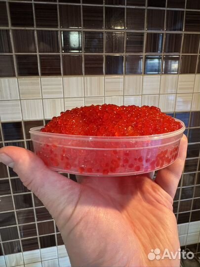 Красная икра кижуча с Камчатки