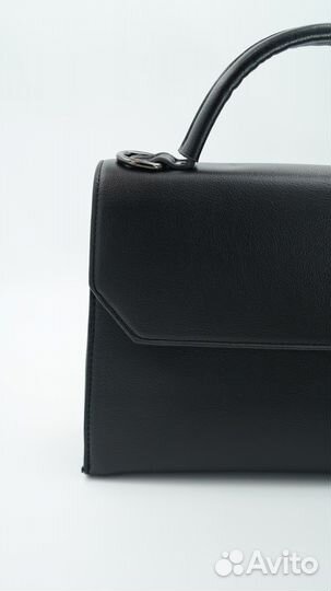 Женская сумочка