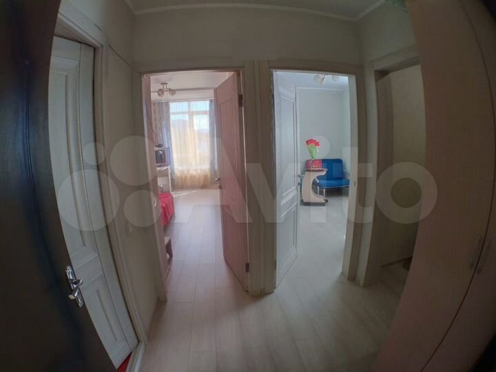 2-к. квартира, 43 м², 3/9 эт.