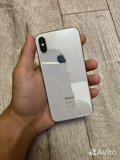 iPhone X, 64 ГБ
