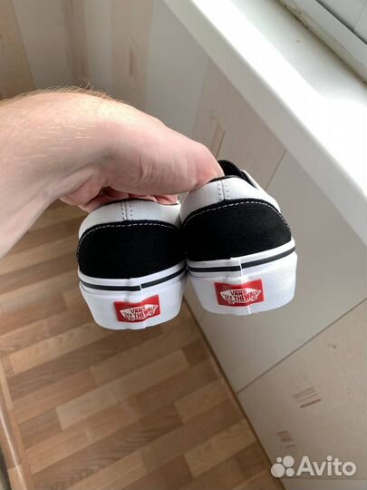 Vans era black marshmallow