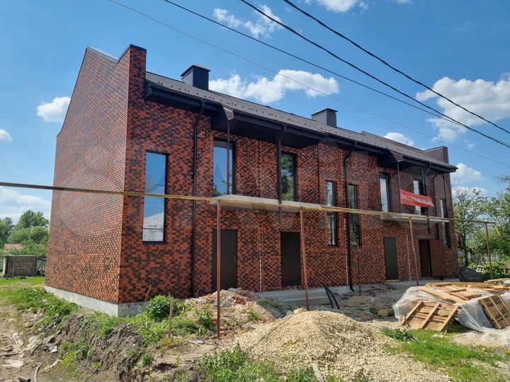 Таунхаус 90 м² на участке 1,5 сот.