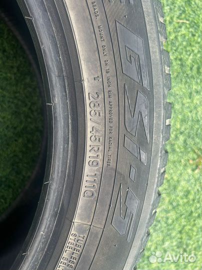 Toyo Observe GSi-5 255/50 R19 и 285/45 R19