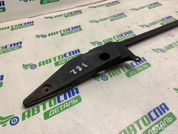 Кронштейн крепления радиатора передний Bmw X5 E53