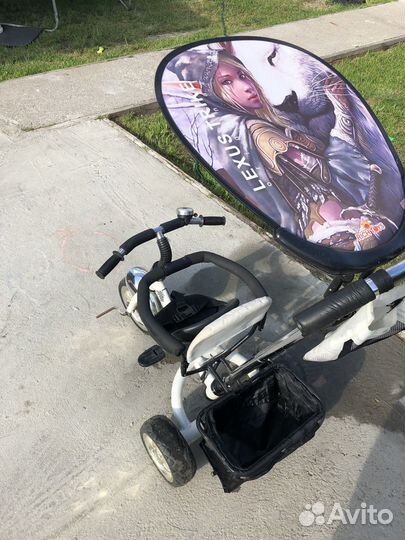 Детский велосипед трехколесный с ручкой