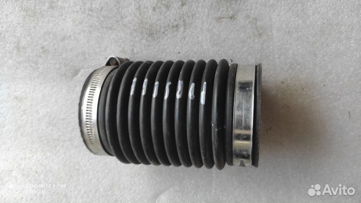 Патрубок воздушного фильтра Porsche cayenne