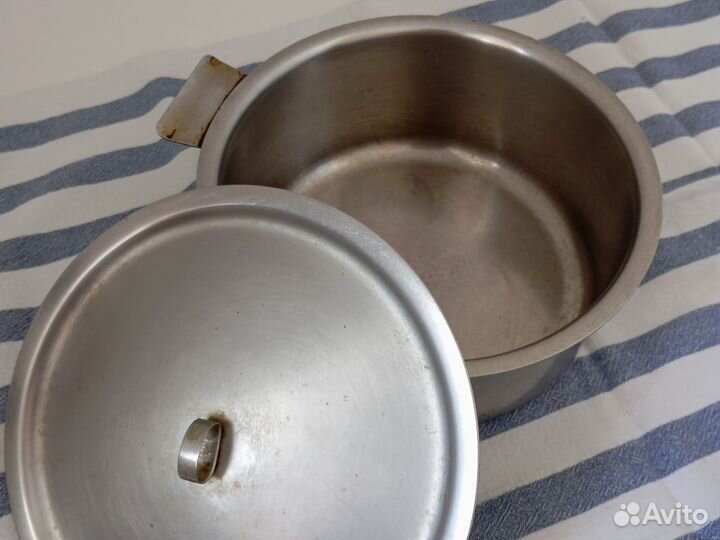 Набор посуды кастрюли тарелки