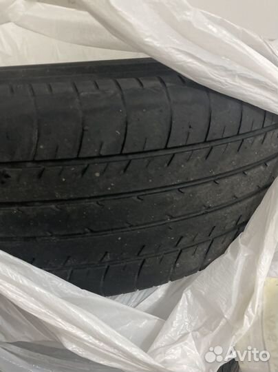 Yokohama Bluearth ES32 215/55 R17