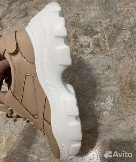 Топсайдеры женские 38