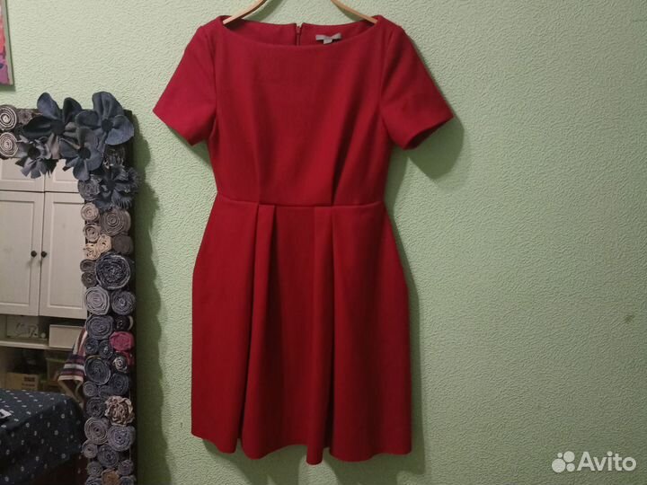 Красное платье 42 размера