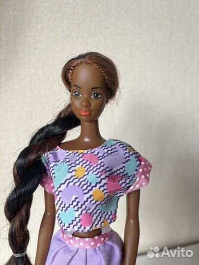 Barbie hispanic aa tropical 1985