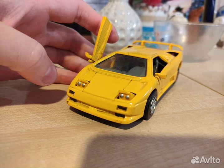 Lamborghini diablo 1:32