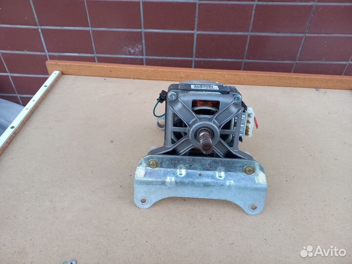 Запчасти для стиральных машин indesit