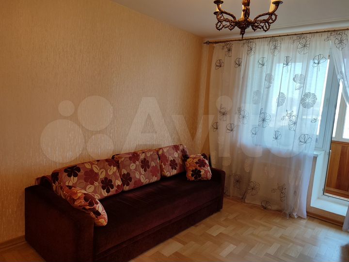 2-к. квартира, 65 м², 10/17 эт.