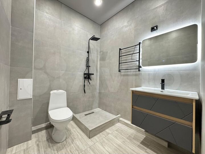 2-к. квартира, 61 м², 4/5 эт.