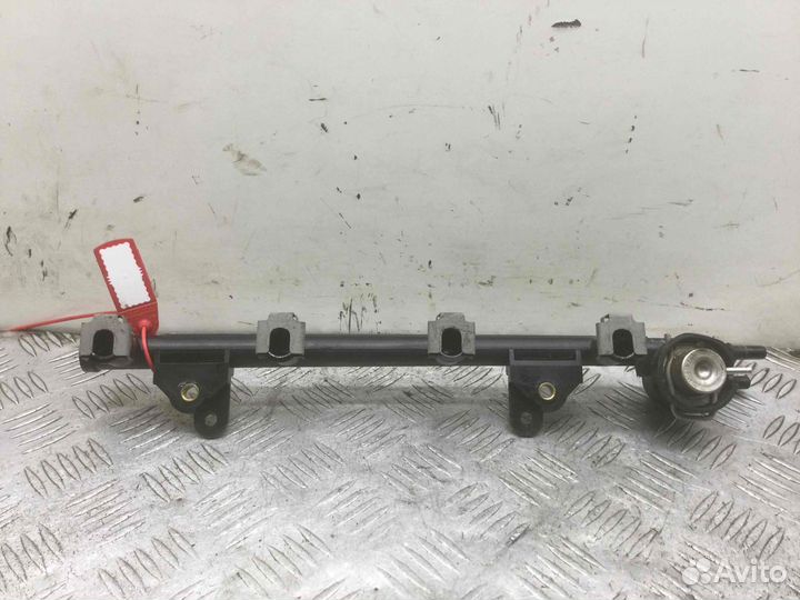 Топливная рампа Ford Fiesta 201223503 baja