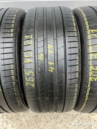 Pirelli P Zero PZ4 265/40 R21 и 305/35 R21