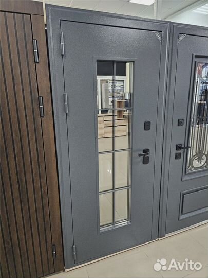 Двери входные