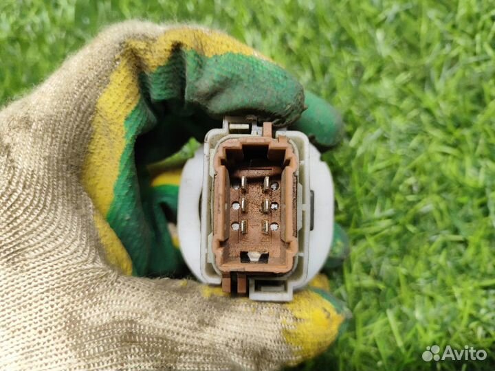 Кнопка стеклоподъемника Renault Vel