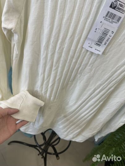 Свитера кофты женские