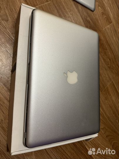 Apple macbook в алюминиевом корпусе