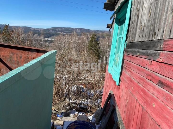 Дача 30 м² на участке 6 сот.