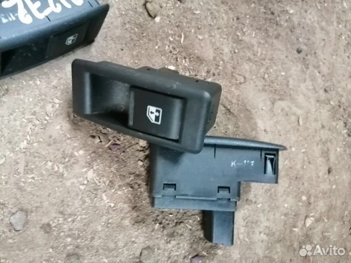 Кнопка стеклоподъемника LADA Kalina 2013