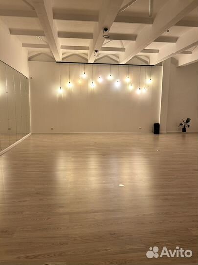 Почасовая аренда зала для танцев, студии