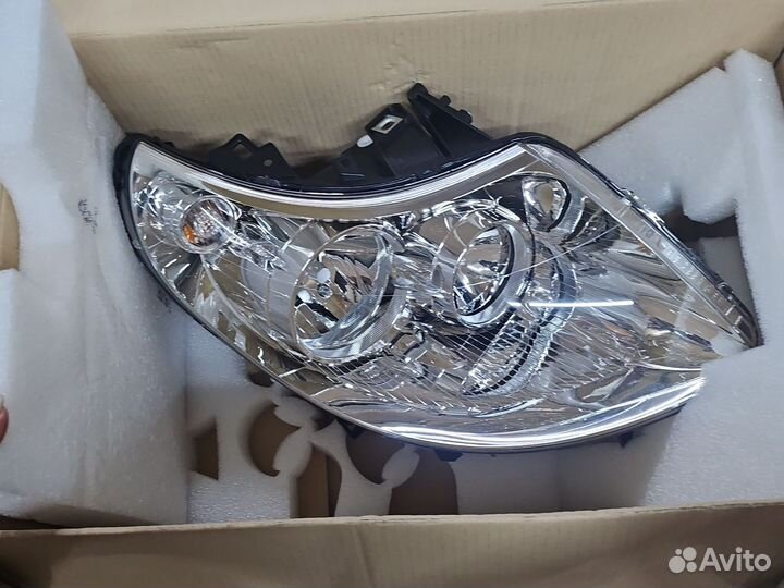 Фара передняя левая на Peugeot Boxer 3
