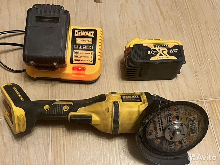 Ушм болгарка 125 dewalt