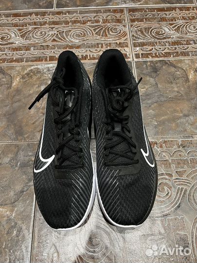 Теннисные кроссовки Nike