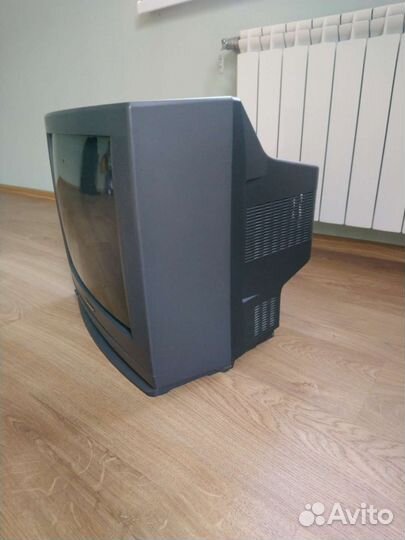 Телевизор panasonic