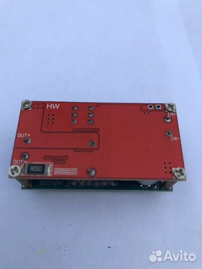 Преобразователь напряжения