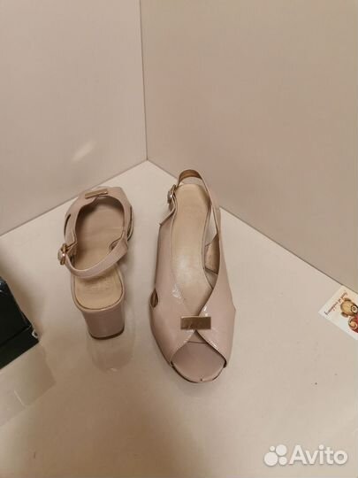 Босоножки женские 37 размер натуральная кожа