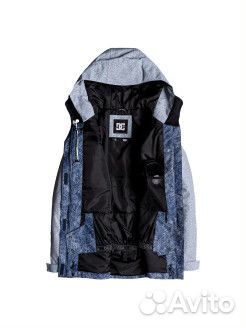 Сноубордическая куртка