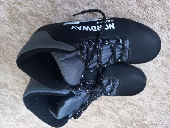 Лыжные ботинки 40 размер