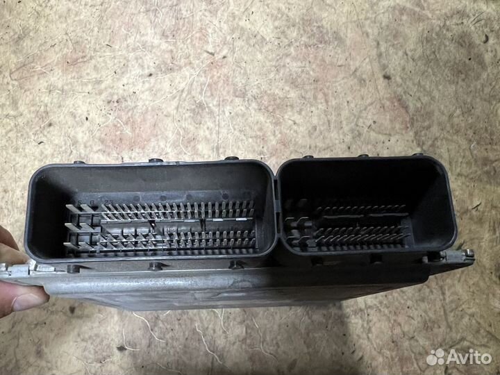 Блок управления двигателем BMW E60