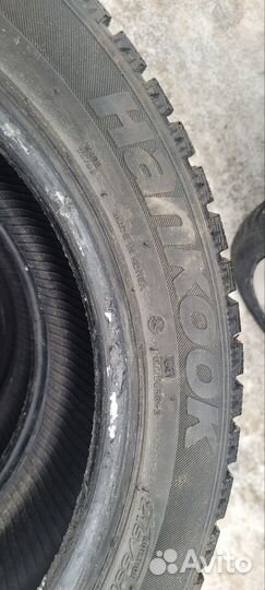 Hankook Winter I'Pike 215/55 R17