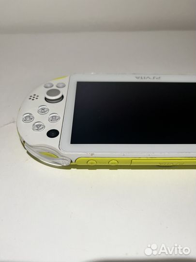 PS Vita 2000 Lime Green/White 128Gb Прошита HEN