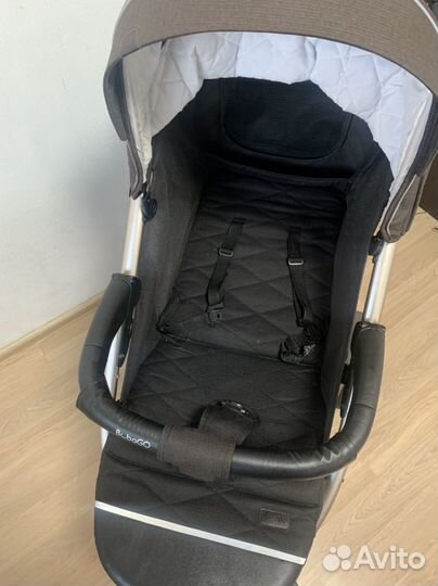 Прогулочная коляска всесезонная