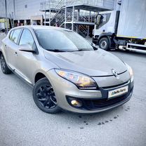 Renault Megane 1.6 CVT, 2013, 266 000 км, с пробегом, цена 650 000 руб.