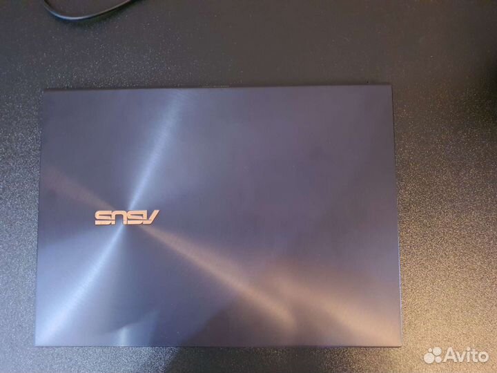 Ноутбук asus Zenbook
