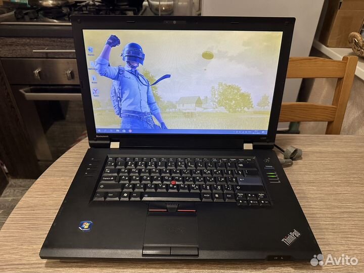 Lenovo thinkpad L520 i3-2350М/SSD/15'6 экран