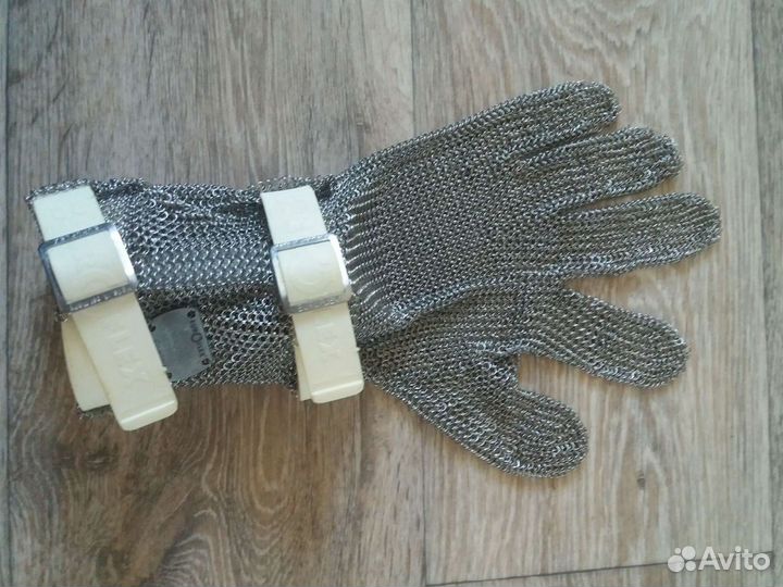 Кальчужная перчатка