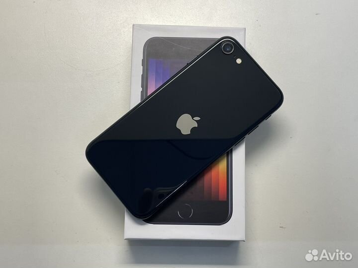 iPhone SE (2022), 128 ГБ